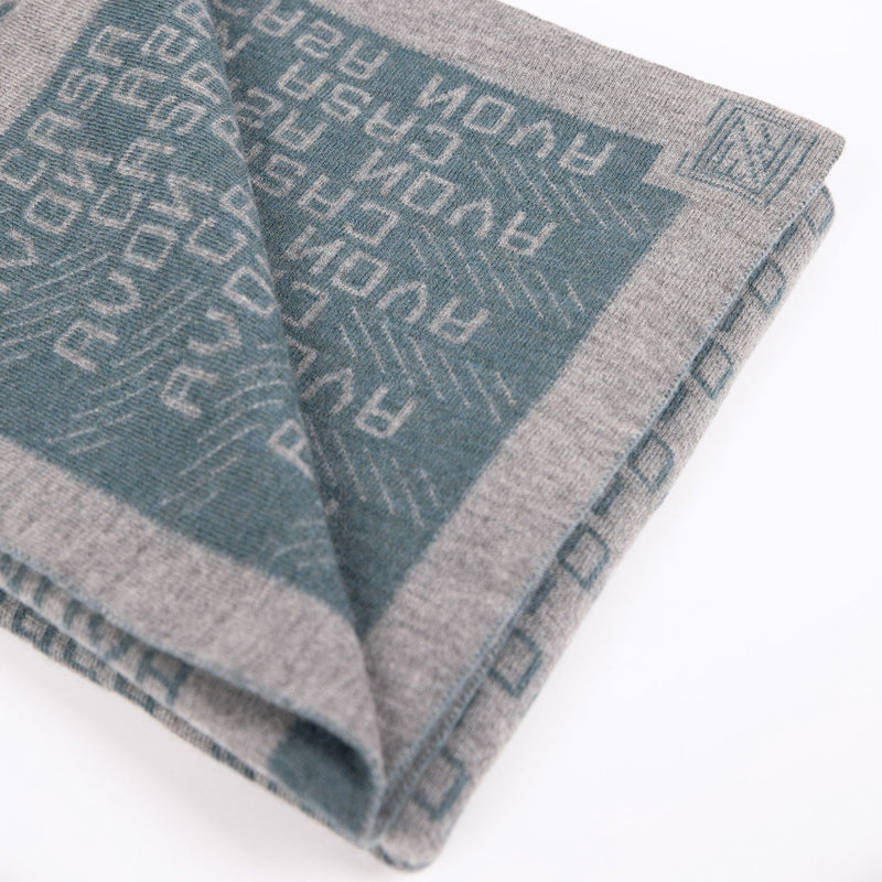 __color:Celadon-Gris
