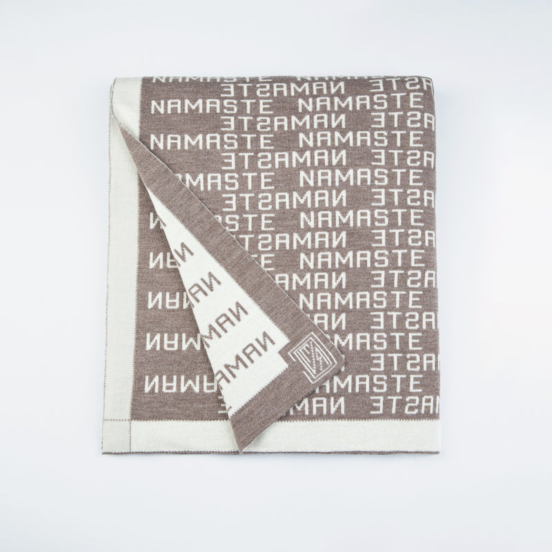 __color:Taupe-ecru